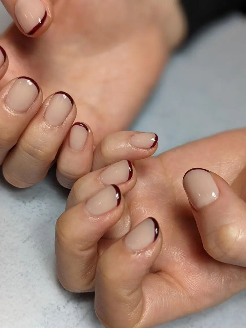ネイル フレンチネイル Nail SIRANGANAのネイルデザイン
