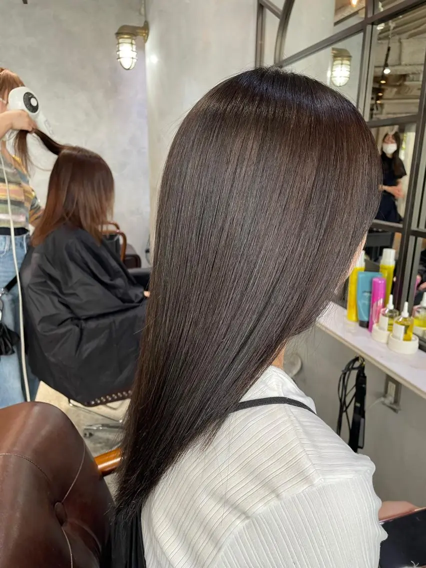 ロング カラー ブラウンカラー モカブラウン マンツーマン 髪質改善　工藤のヘアスタイル