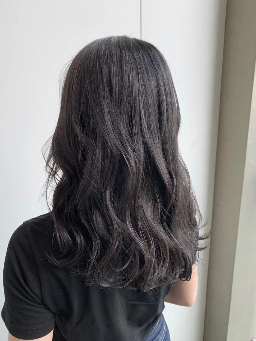 セミロング カラー 透明感カラー 中塚 義人のヘアスタイル