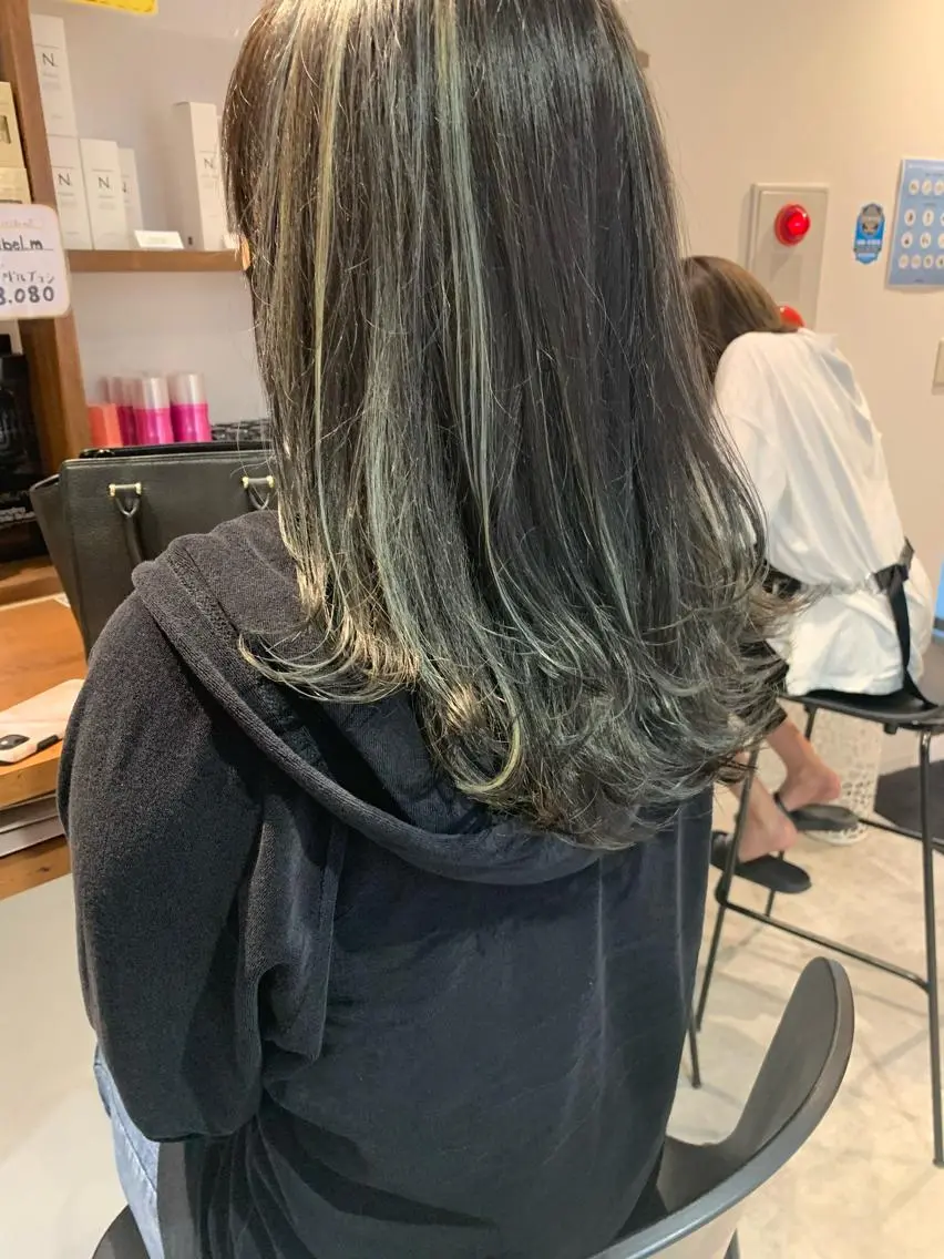 ミディアム 坪井 彰吾のヘアスタイル
