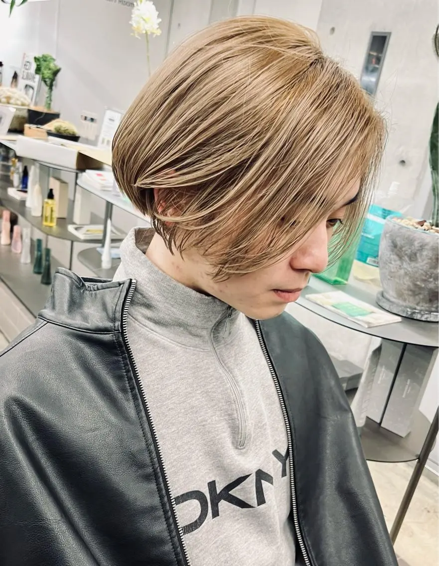 ショート カラー メンズ カット ダブルカラー/ ケアブリーチ/クニトのヘアスタイル