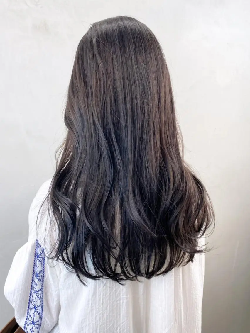 カラー パーマ ヘアアレンジ ラベンダーカラー ラベンダーグレー ITbyALBUM 下北沢店のヘアスタイル