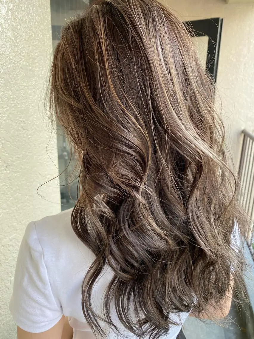 ロング カラー パーマ ヘアアレンジ メンズ キッズ ネイル マツエク・マツパ レイヤー／顔周り 韓国ヘア森田和貴のヘアスタイル