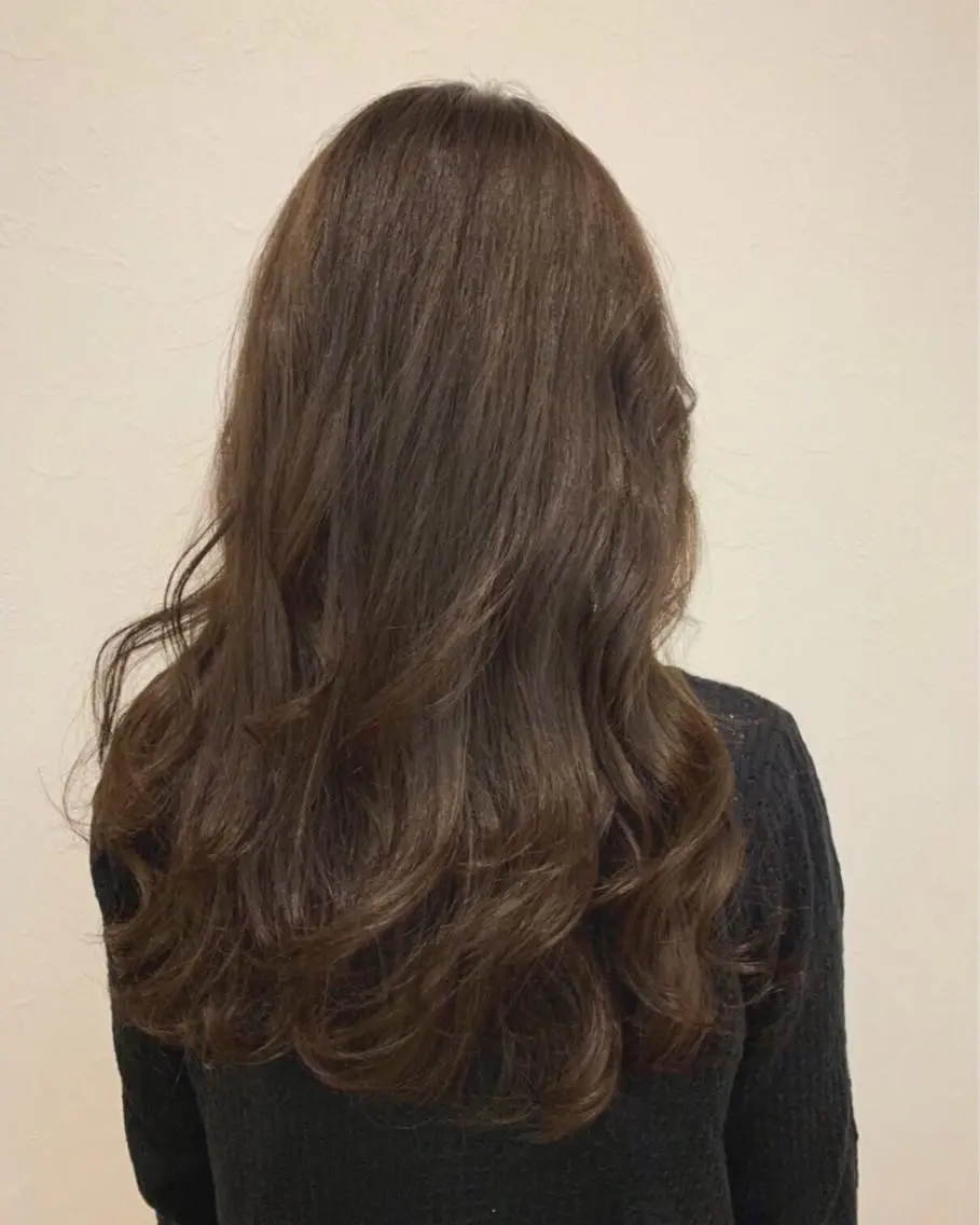 ロング カラー パーマ ヘアアレンジ メンズ キッズ ネイル マツエク・マツパ メンズブリーチ アディクシーカラー ブリーチ 透明感カラー イルミナカラー カット ヘアカラー トリートメント MEGUMI megumiのヘアスタイル