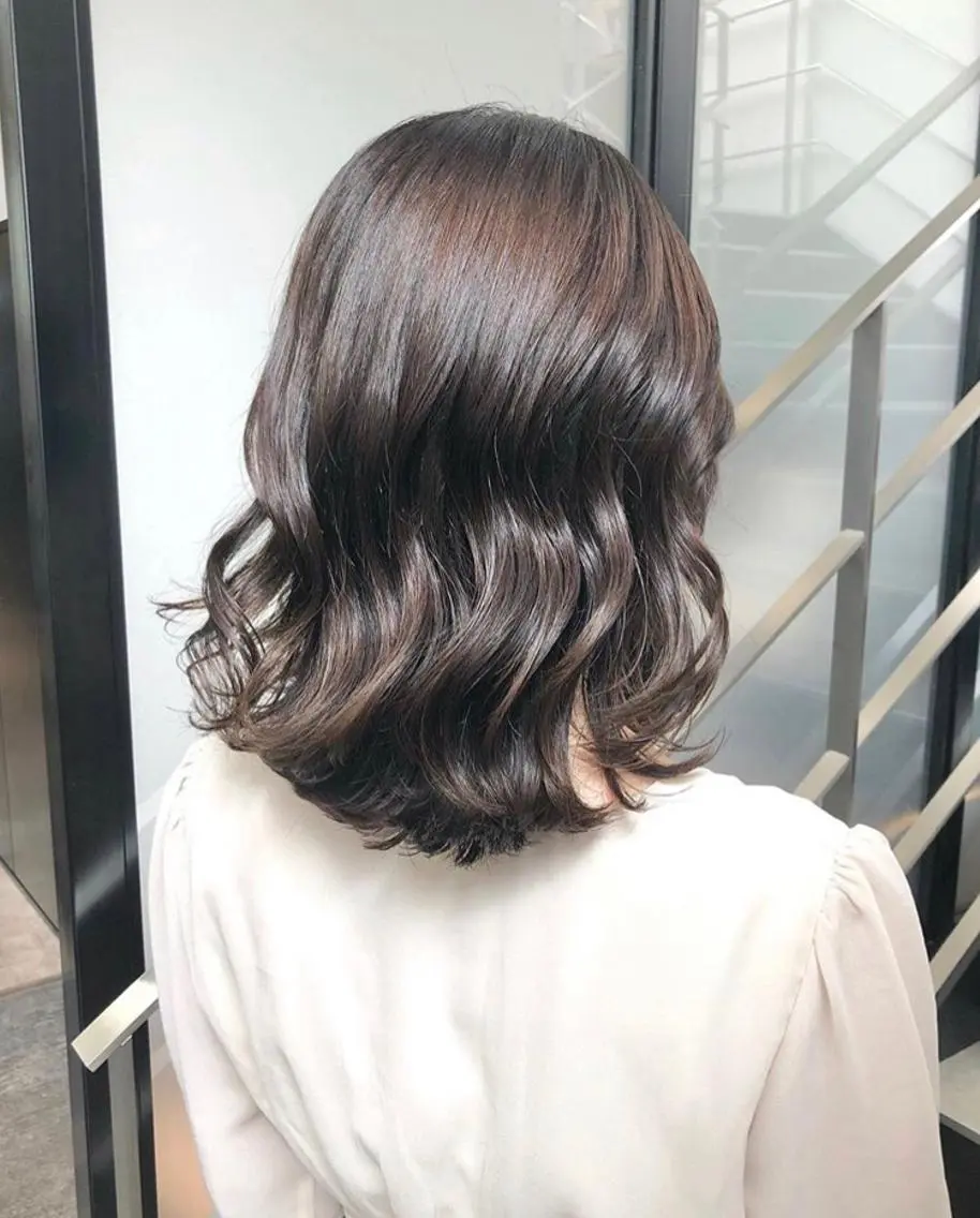 ミディアム カラー パーマ ヘアアレンジ メンズ キッズ メンズ韓国風 アッシュ ケアカラー 透明感カラー 韓国風ヘア stylist 🌸 kana.のヘアスタイル