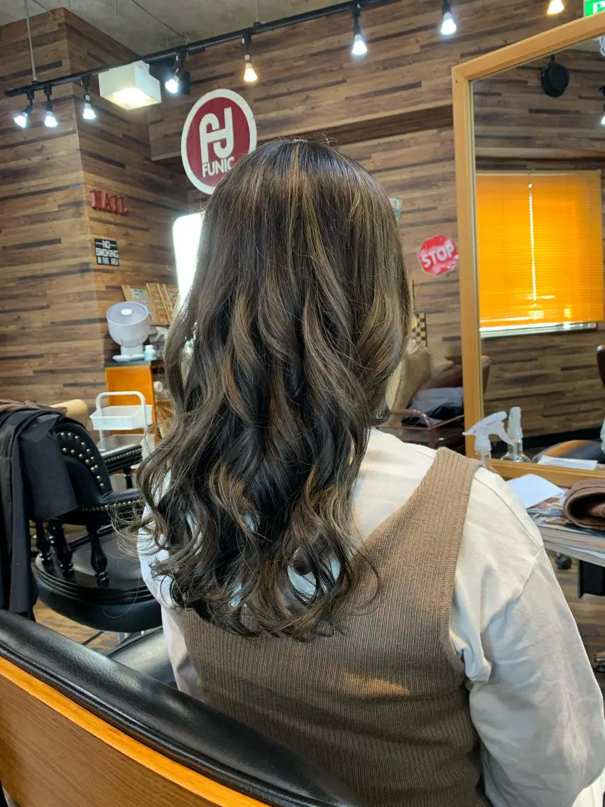 ロング カラー 川名 充✂️のヘアスタイル