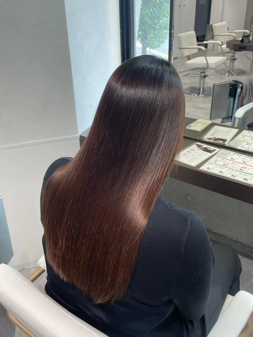 ロング ボブ ハイライト 髪質改善 レイヤーカット ロング カット 縮毛矯正 縮毛矯正特化🍥 竹口はるかのヘアスタイル