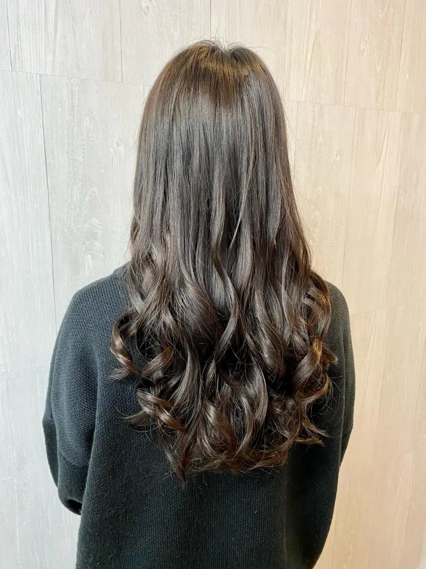 ロング エクステ エクステ GLOSS 心斎橋 山上のヘアスタイル