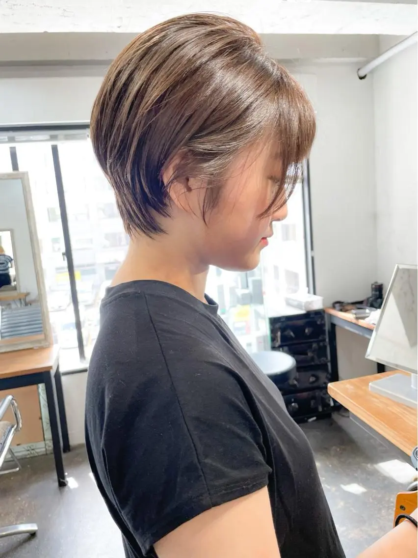 ショート カラー カット ヘアカラー トリートメント ✨ブリーチなし透明感 池袋 水野のヘアスタイル