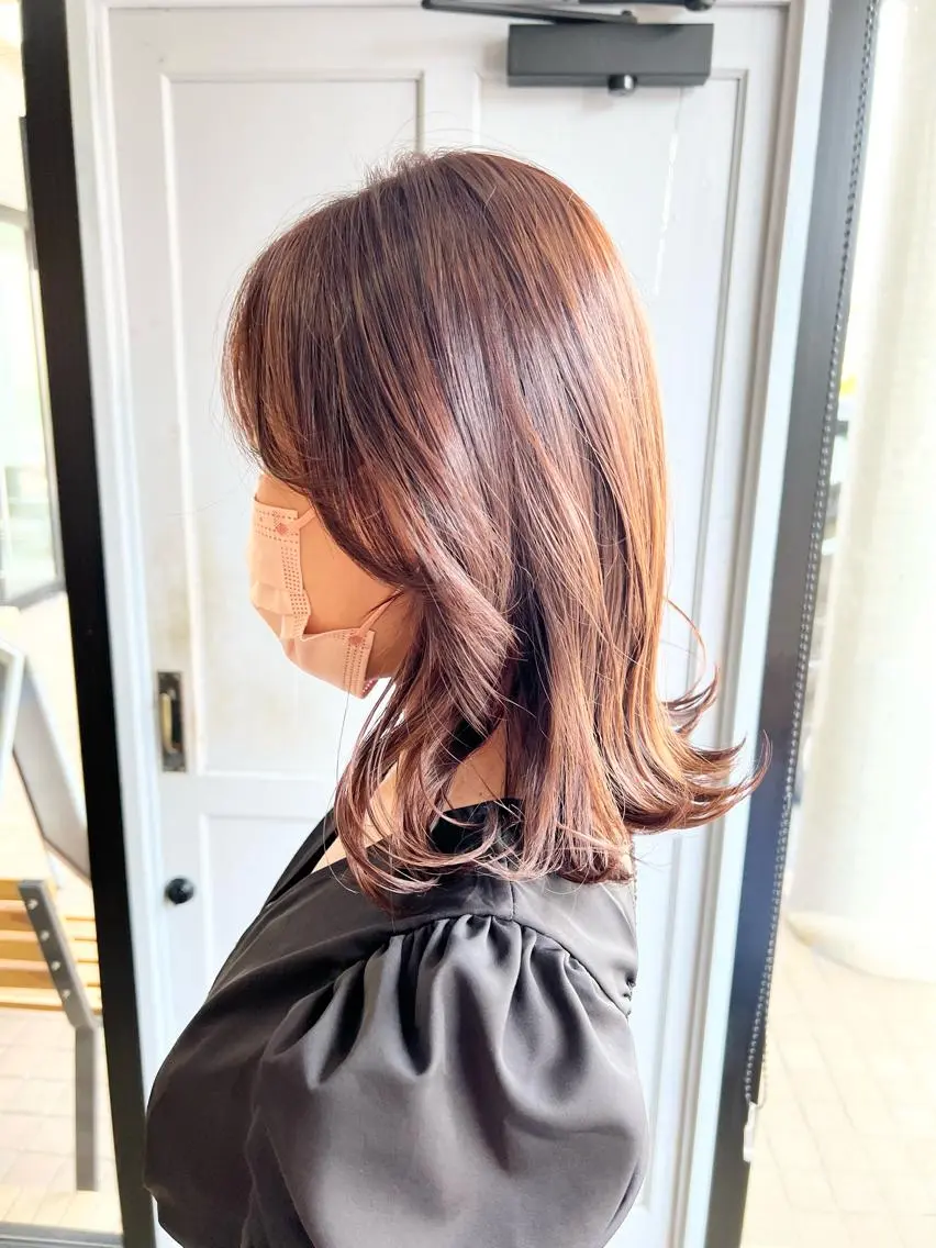 ミディアム 韓国風ヘア カット ヘアカラー トリートメント 堀 望美のヘアスタイル