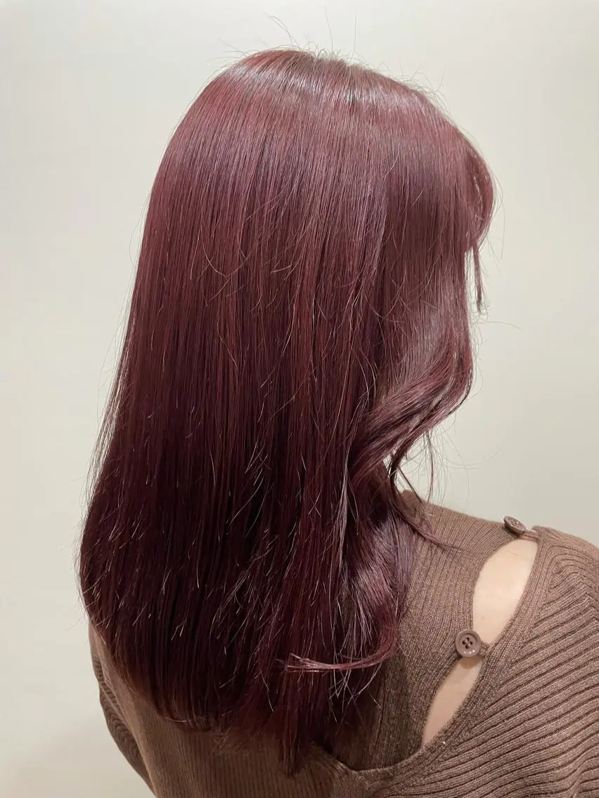 カラー カシス レッドカラー ら んのヘアスタイル