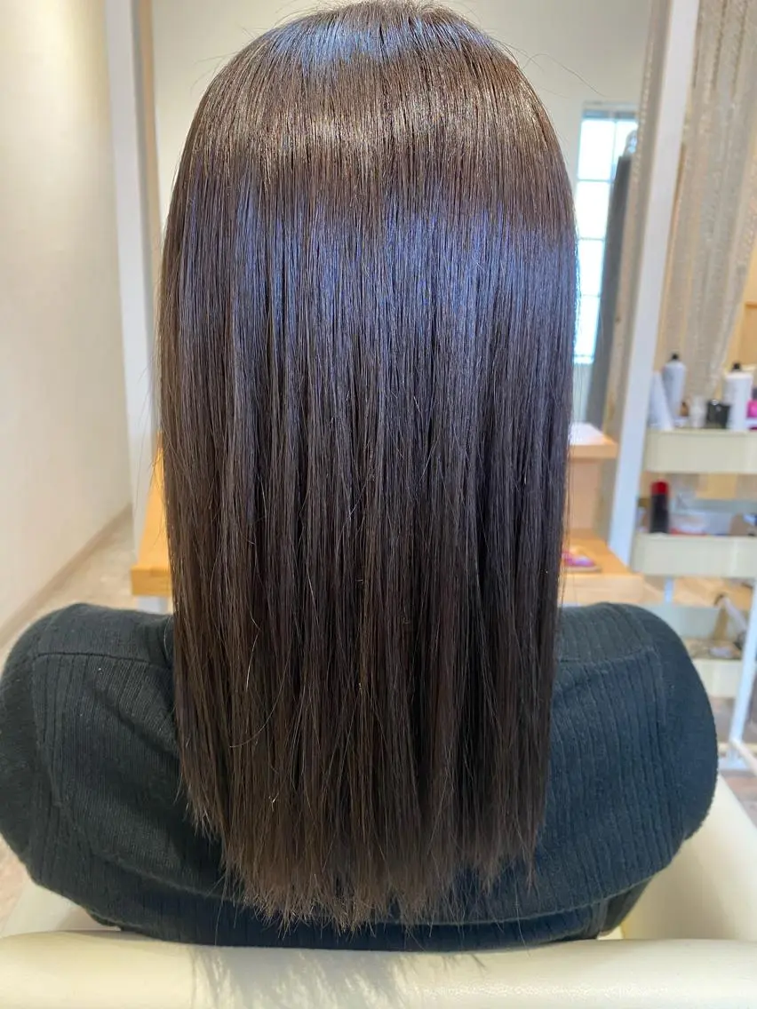 セミロング カラー Design Color🐰アユミのヘアスタイル