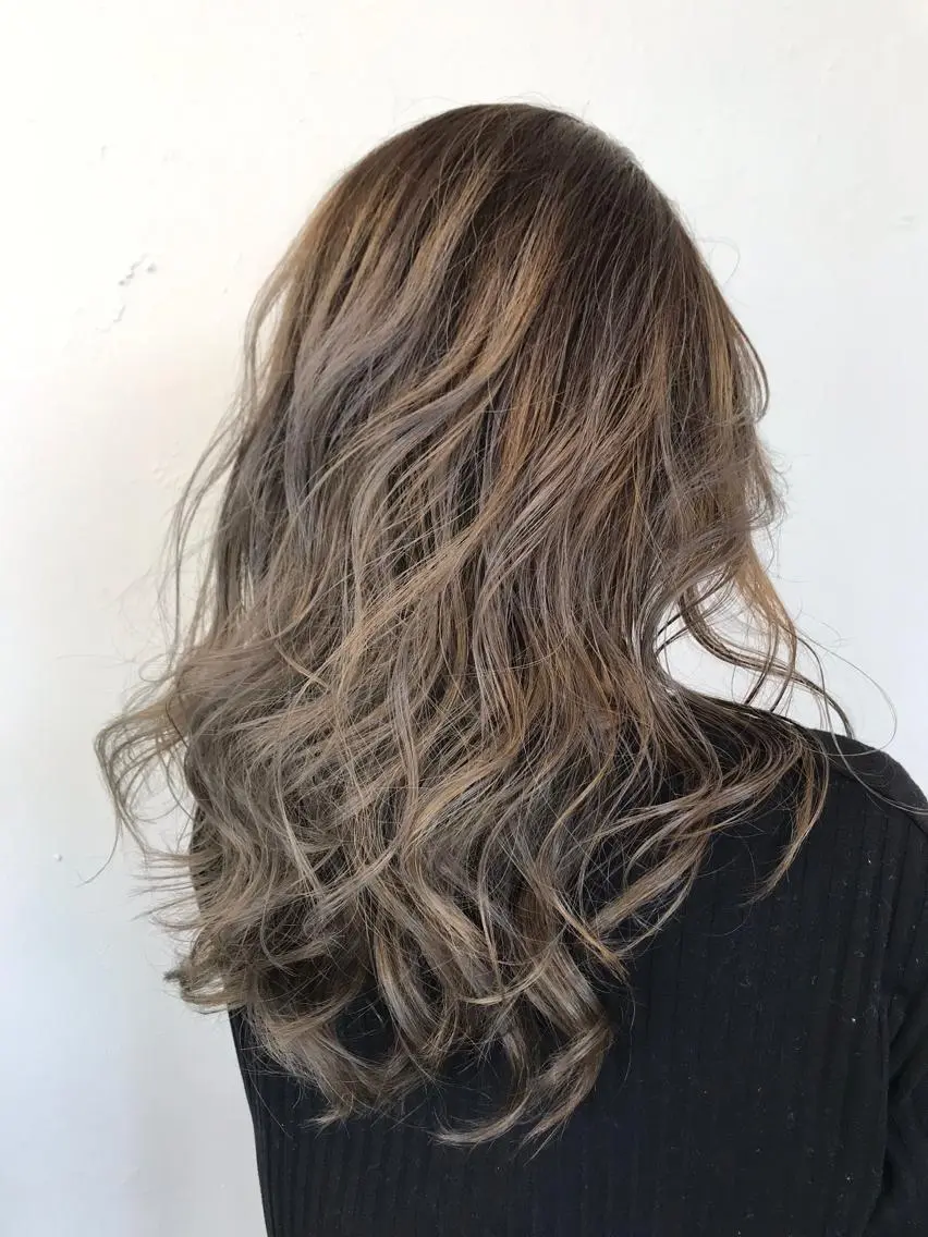 セミロング カラー ヘアカラー トリートメント 水戸内原🐜 メンズ郡司裕紀のヘアスタイル