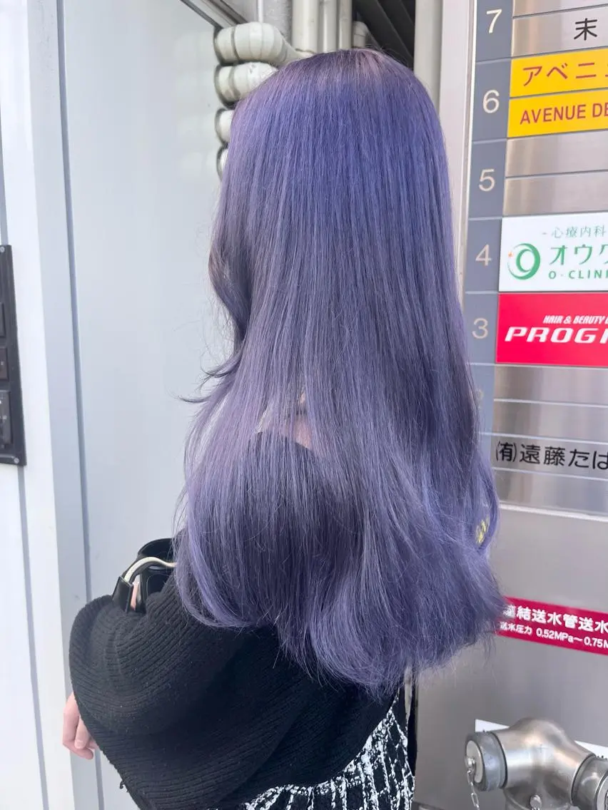 ロング カラー ブリーチ ラベンダーカラー ヘアカラー トリートメント KANA🎀韓国 🇰🇷ハイライトのヘアスタイル