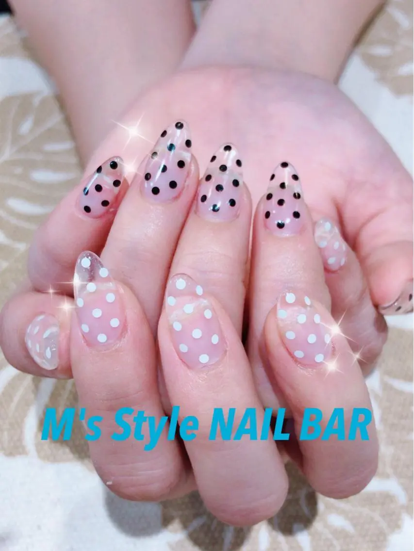 ネイル ドット 持ち込み ハンドネイル M's Style NAIL BARのネイルデザイン