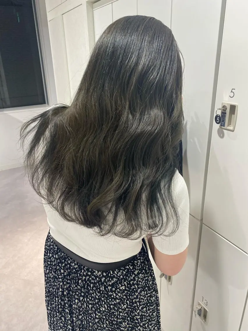 ロング カラー ブルーカラー トリートメント 🎀stylist 🎀AKARI🎀のヘアスタイル