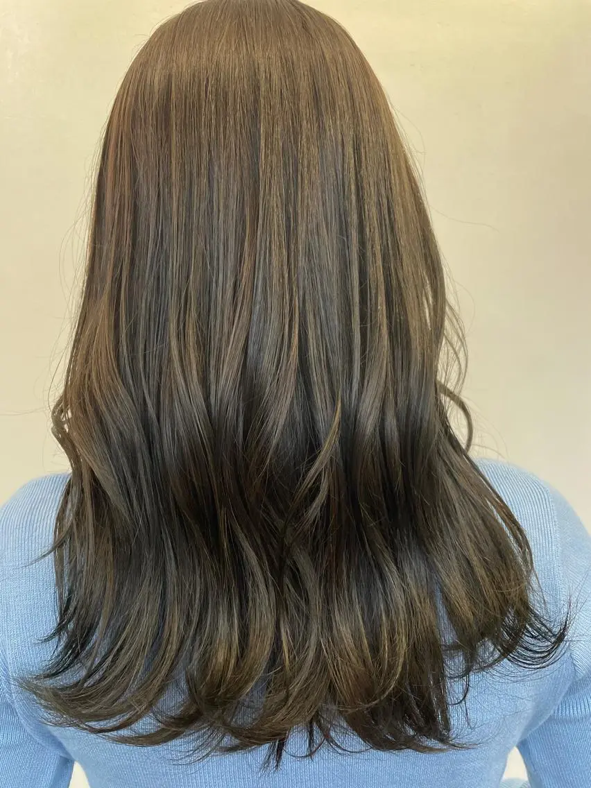 カラー ブラウンカラー オリーブブラウン 🦄垢抜けボブ特化× 暖色カラー未来🦄のヘアスタイル