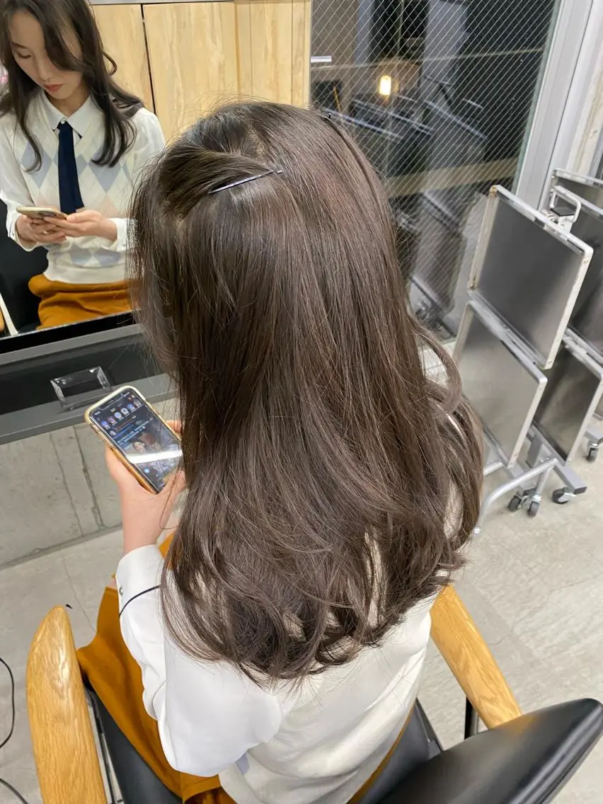 ロング カラー カット ヘアカラー トリートメント Saki/レイヤー/ 柔らかカラーのヘアスタイル