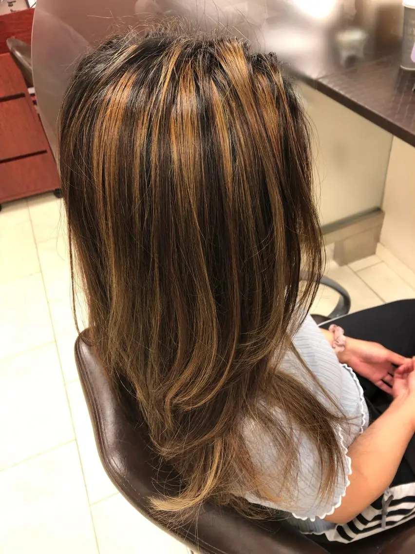 ロング カット ヘアカラー SHAPE 早坂兼斗のヘアスタイル