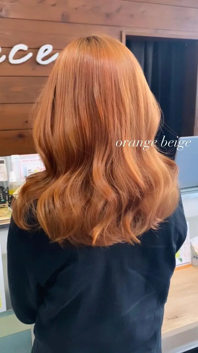 ミディアム カット ヘアカラー レイヤー/艶髪カラー 森本くるみのヘアスタイル