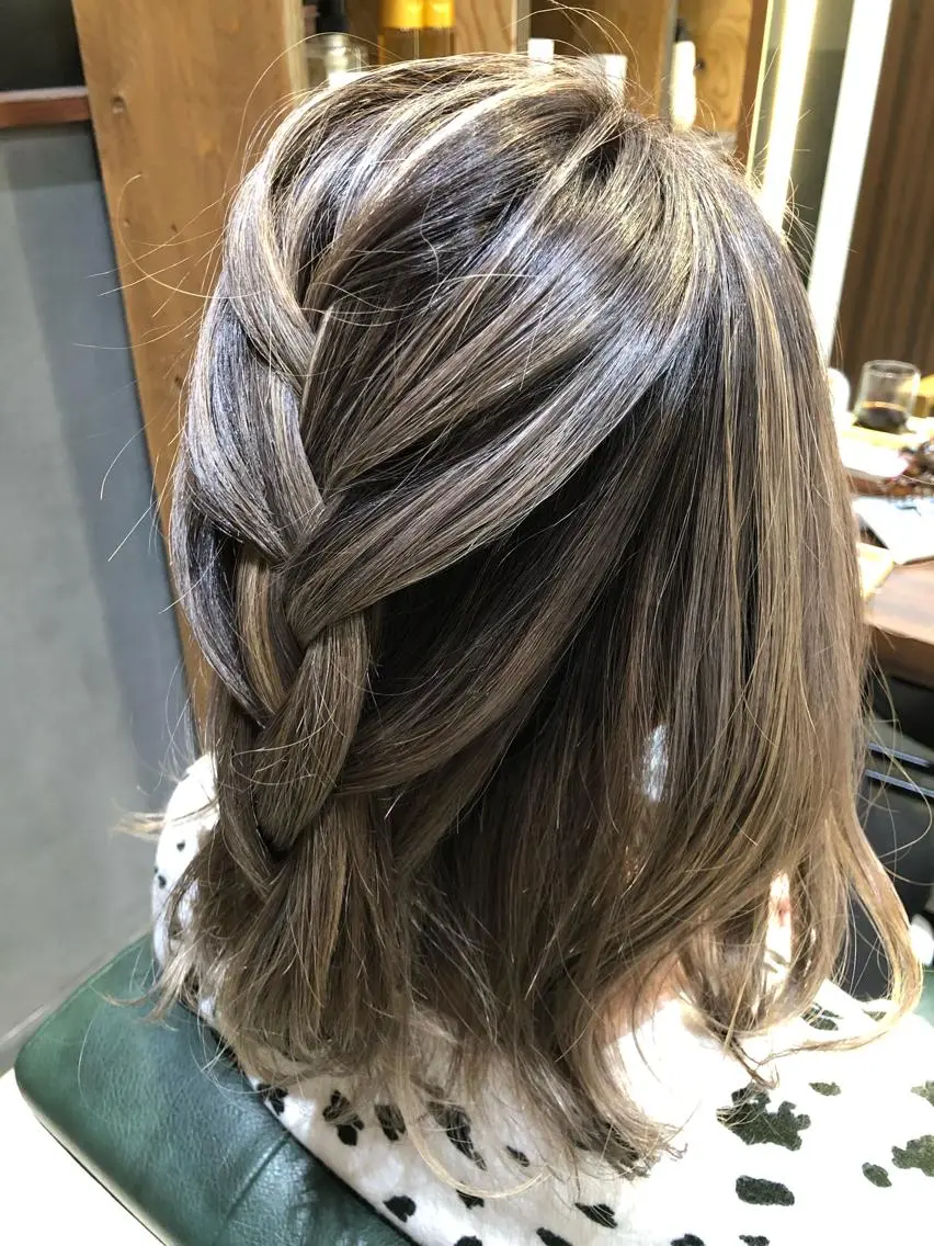 ミディアム ハイライト 松本 明日可のヘアスタイル