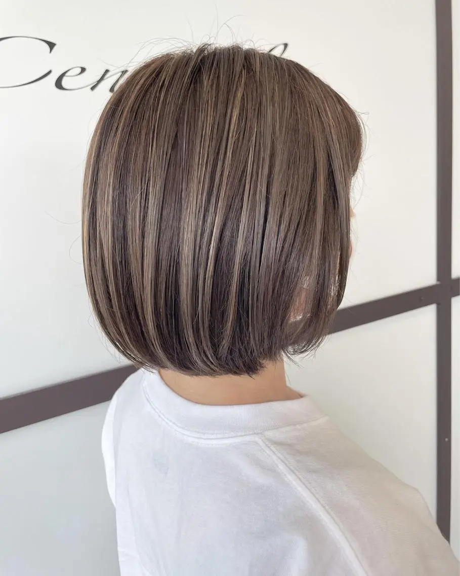 ミディアム カラー アッシュ ベージュカラー 透明感カラー ハイライトカラー ボブ カット ヘアカラー トリートメント 河合秀明/ショート /ボブ/レイヤーのヘアスタイル