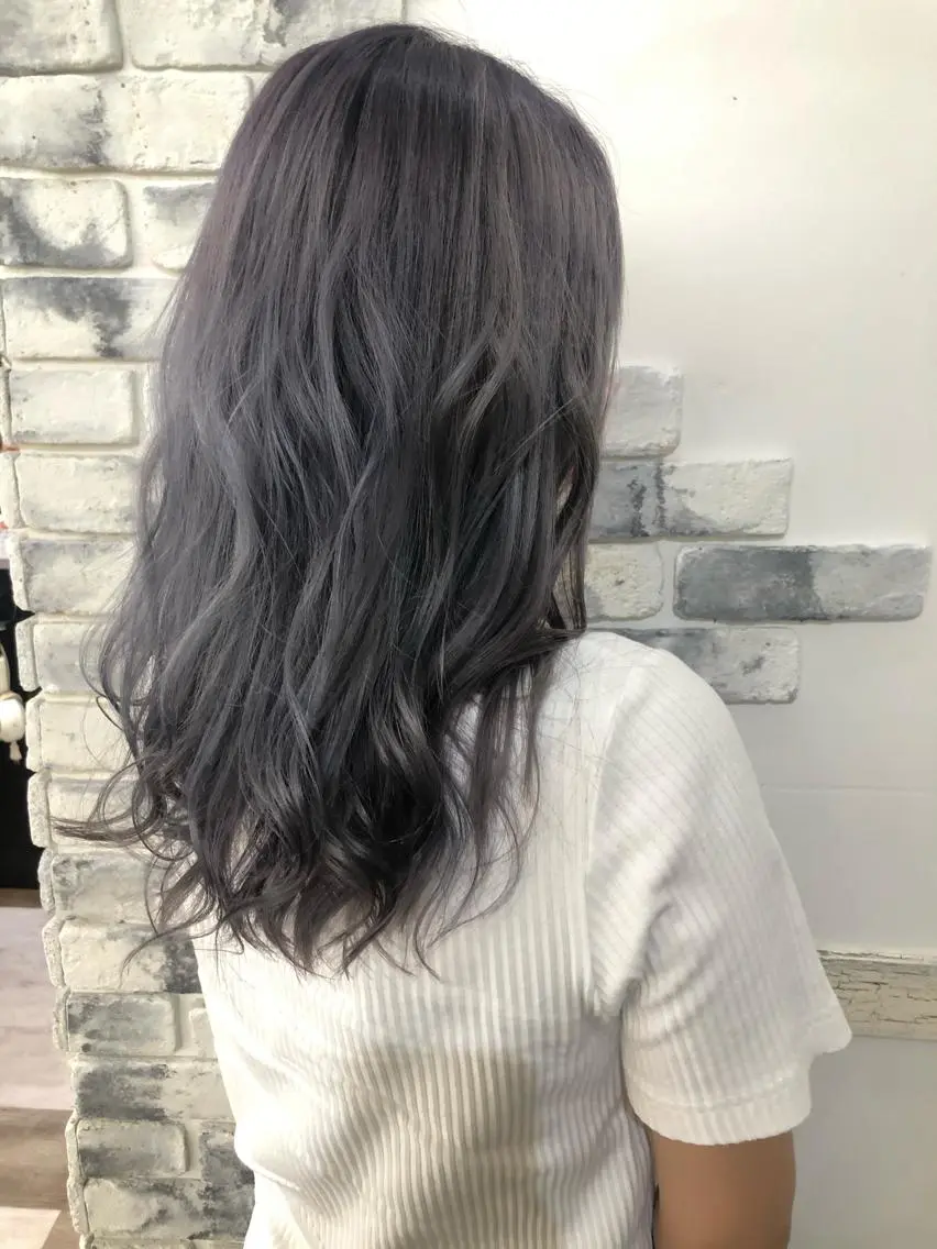 カラー シルバー ヘアカラー 後藤 陽花子のヘアスタイル
