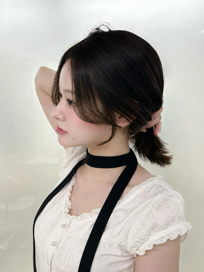 ミディアム 顔周りカット 韓国風ヘア カット トリートメント SEIRA 透明感 ☆トレンドヘア☆のヘアスタイル