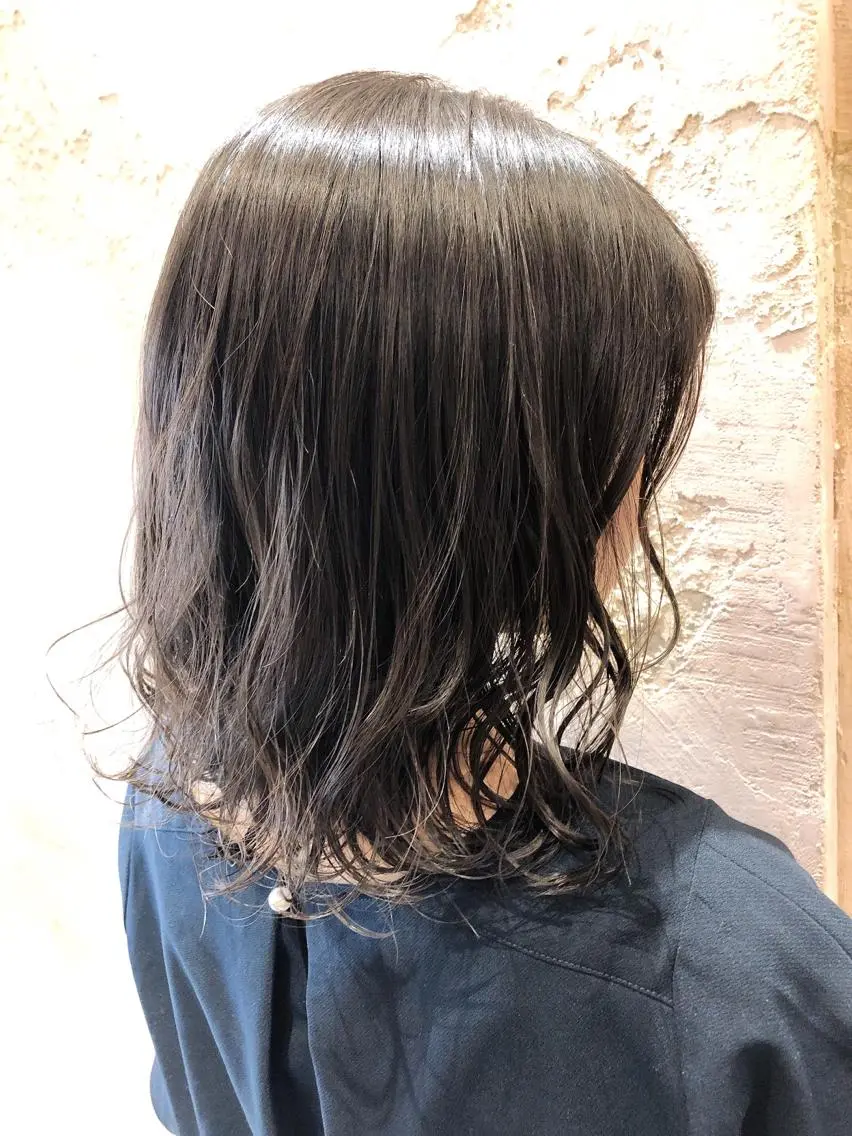 ミディアム カット ヘアカラー トリートメント 代表山口ひな 髪質改善のプロのヘアスタイル