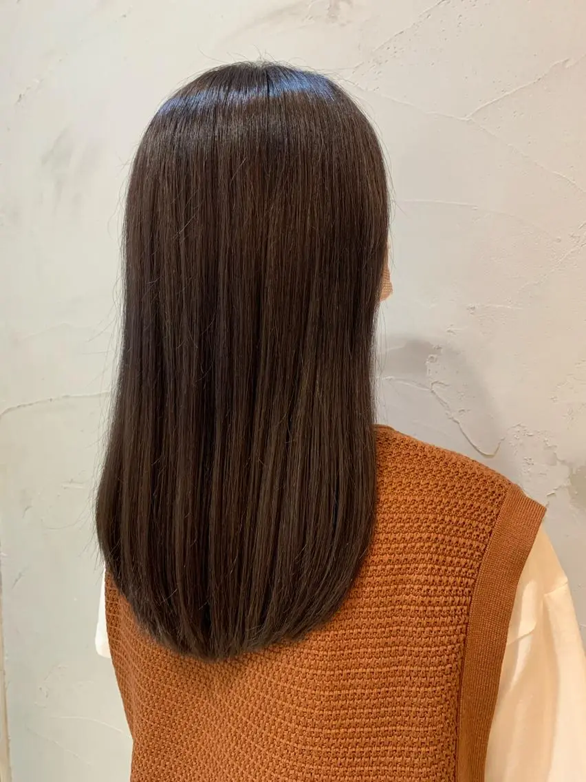 セミロング カラー グレージュ ラベンダーカラー ラベンダーグレージュ ラベンダーグレー ete カワニシのヘアスタイル