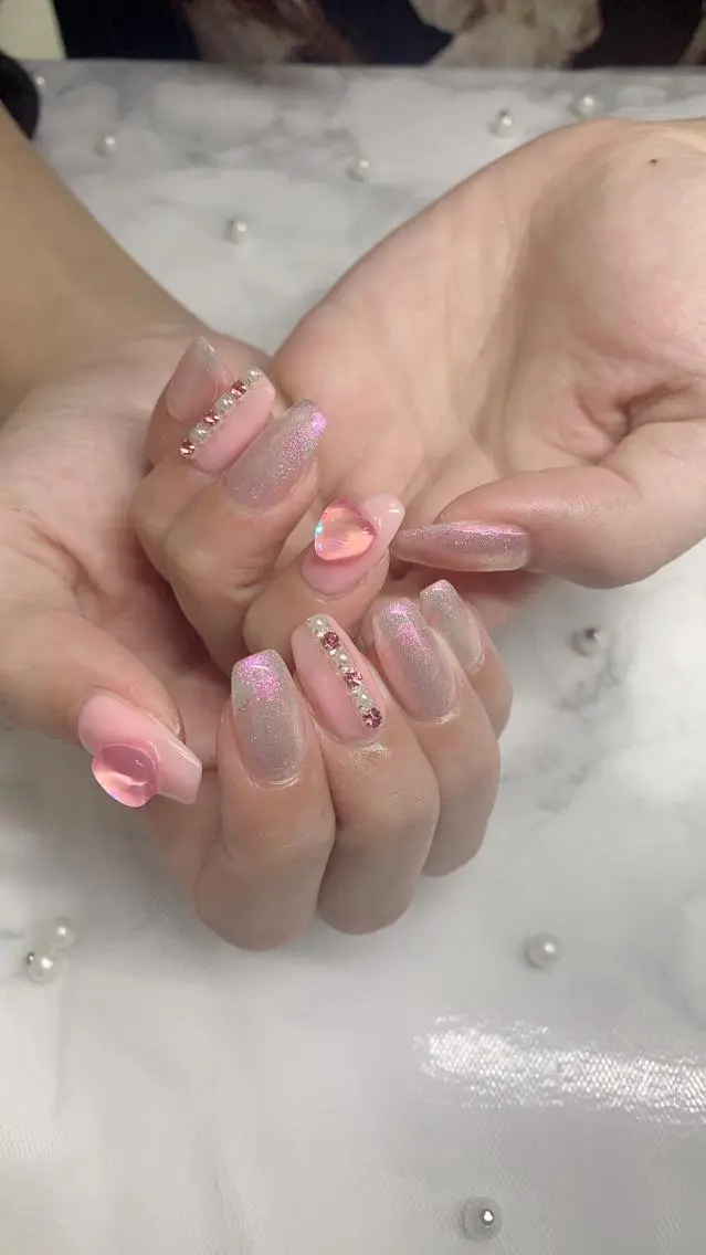 ネイル ハンドネイル はな💎ネイル ワンホン、長さ出しのネイルデザイン
