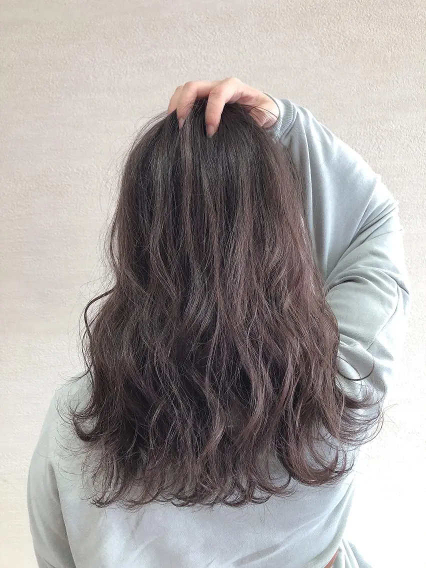 セミロング カラー ピンクカラー カット ヘアカラー 小森 拓哉のヘアスタイル