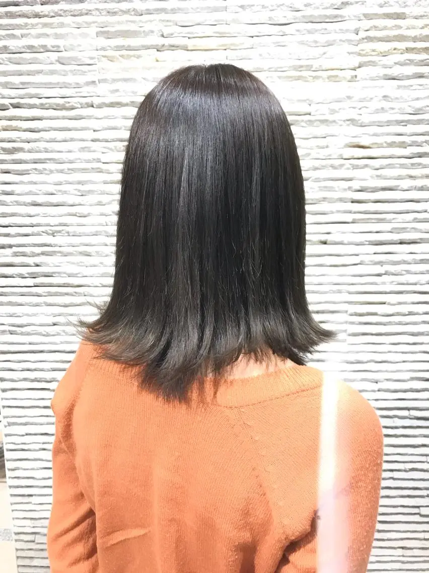 セミロング カラー アッシュ ボブ 外ハネヘア カット ヘアカラー トリートメント ✨ハイトーン カラー福岡拓也✨のヘアスタイル