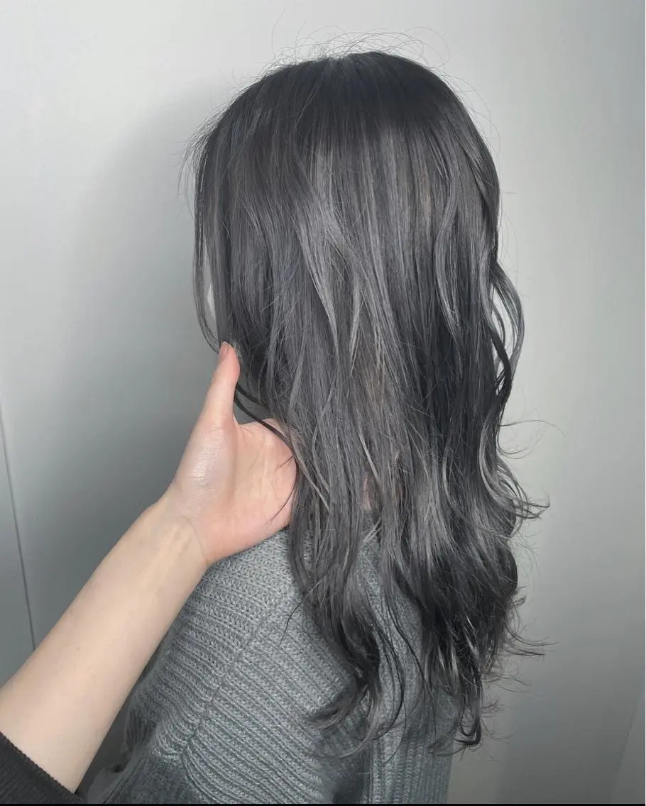 セミロング ヘアカラー ナチュラルカラー 児玉優香のヘアスタイル