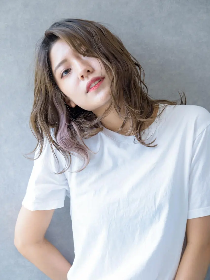 ミディアム カラー イヤリングカラー インナーカラー ヘアカラー Bianca 代表 硲 貴亮【東武練馬】のヘアスタイル