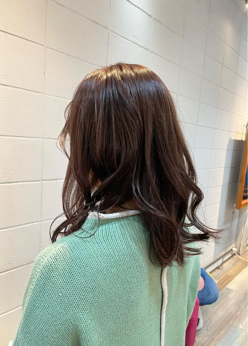 カラー 堀越 みなみのヘアスタイル