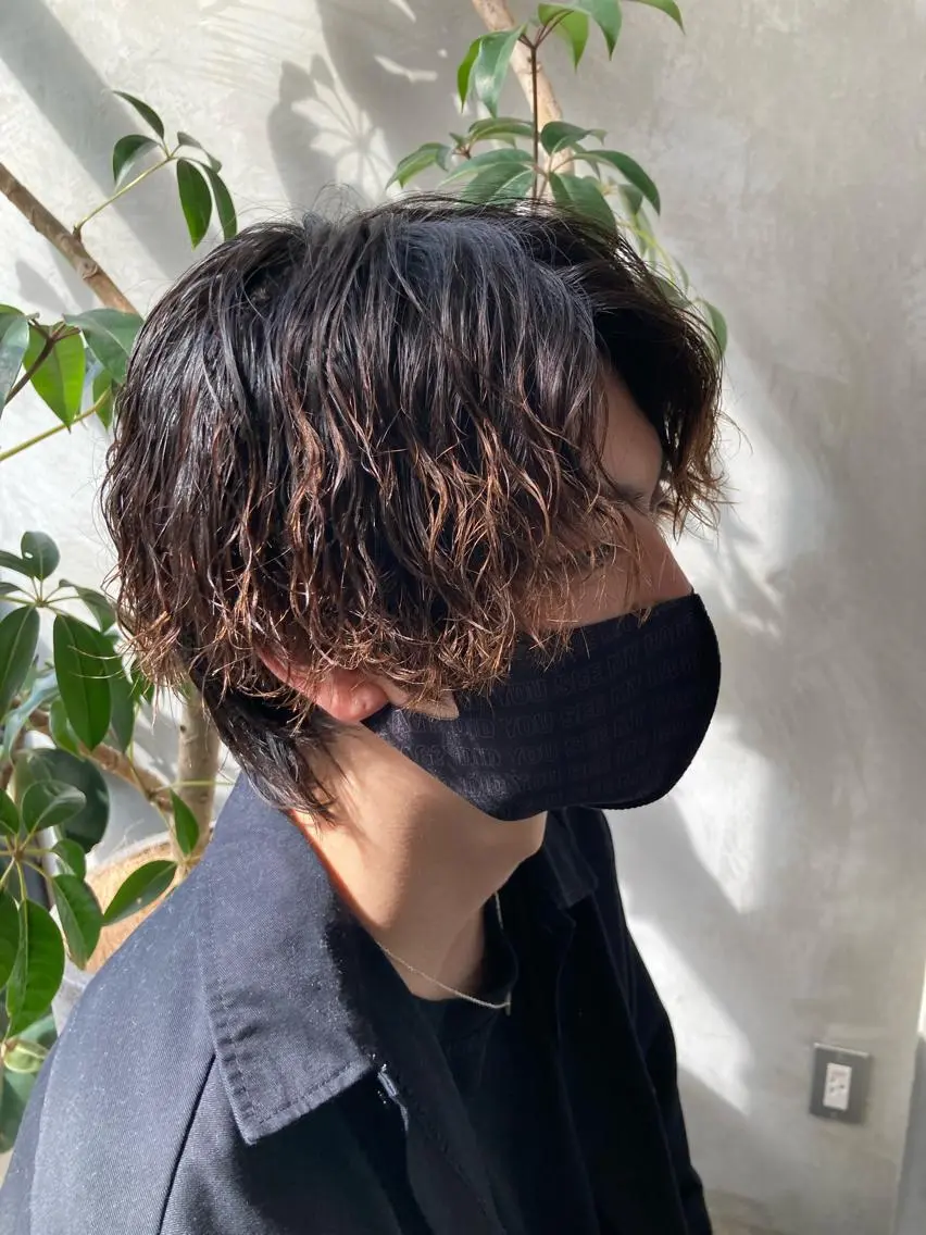 ショート カラー パーマ メンズ 波巻きスパイラルパー マ/シャドウパーマ駿のヘアスタイル