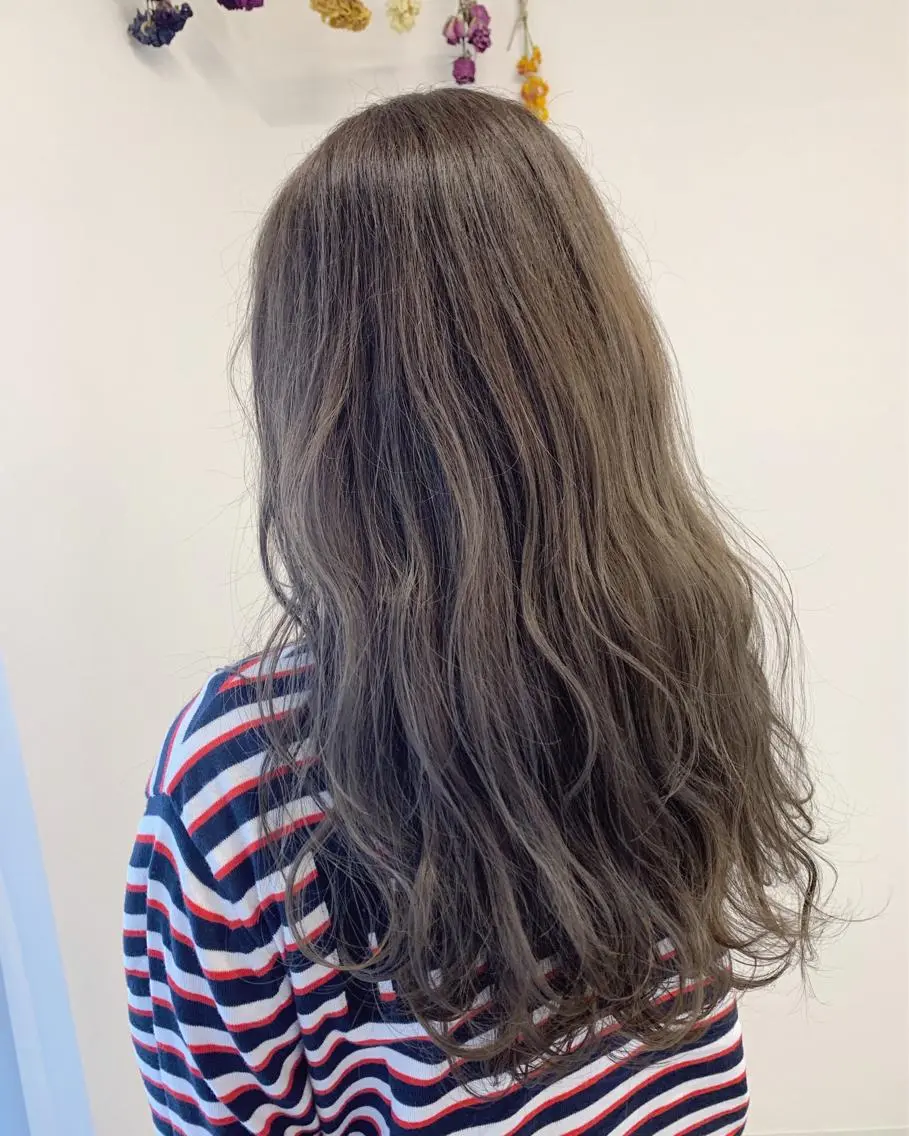 ロング カラー アディクシーカラー 透明感カラー オレンジ カット ヘアカラー 石井 静のヘアスタイル