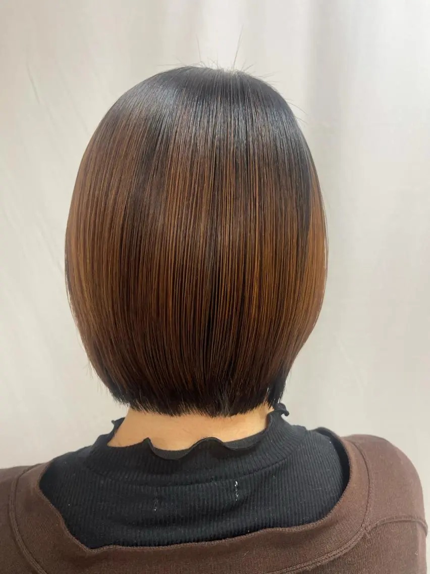 ショート パーマ 髪質改善/縮毛矯正 /レイヤーカット岡部のヘアスタイル