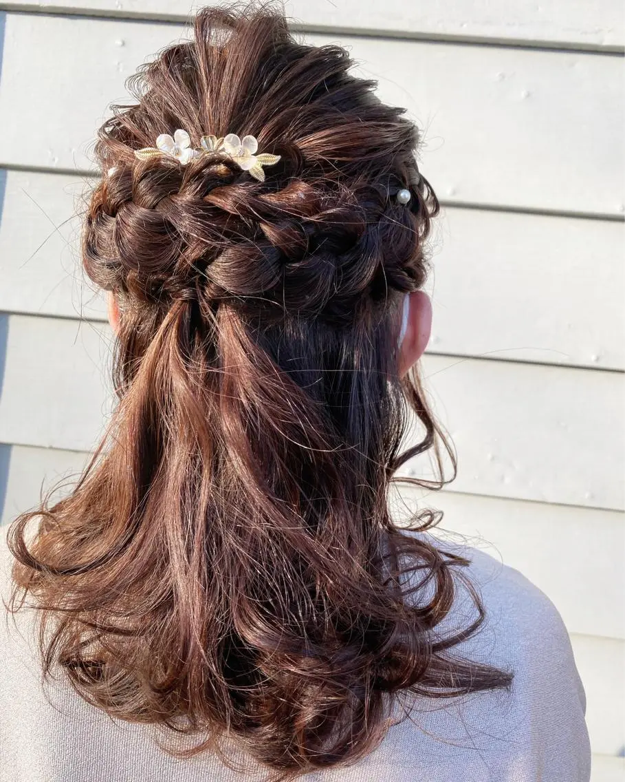 ヘアアレンジ ハーフアップ WATANABE MISAKIのヘアスタイル