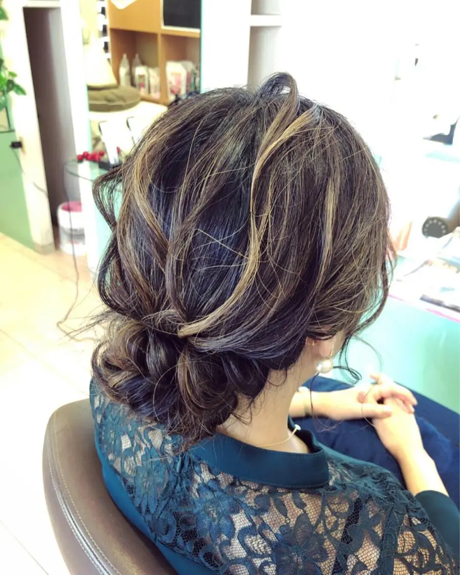 ミディアム ハイライト ヘアセット 松田 みのりのヘアスタイル