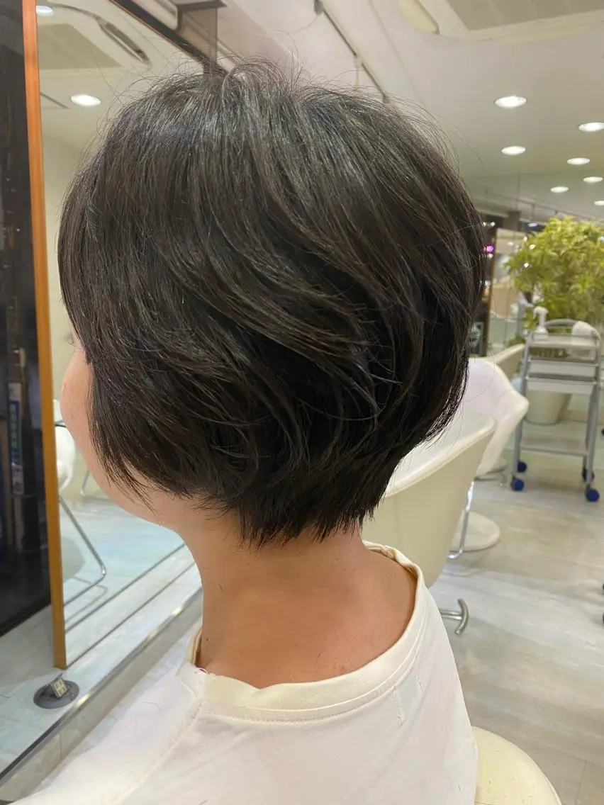 ショート ショートヘア 鬼澤 なお子のヘアスタイル