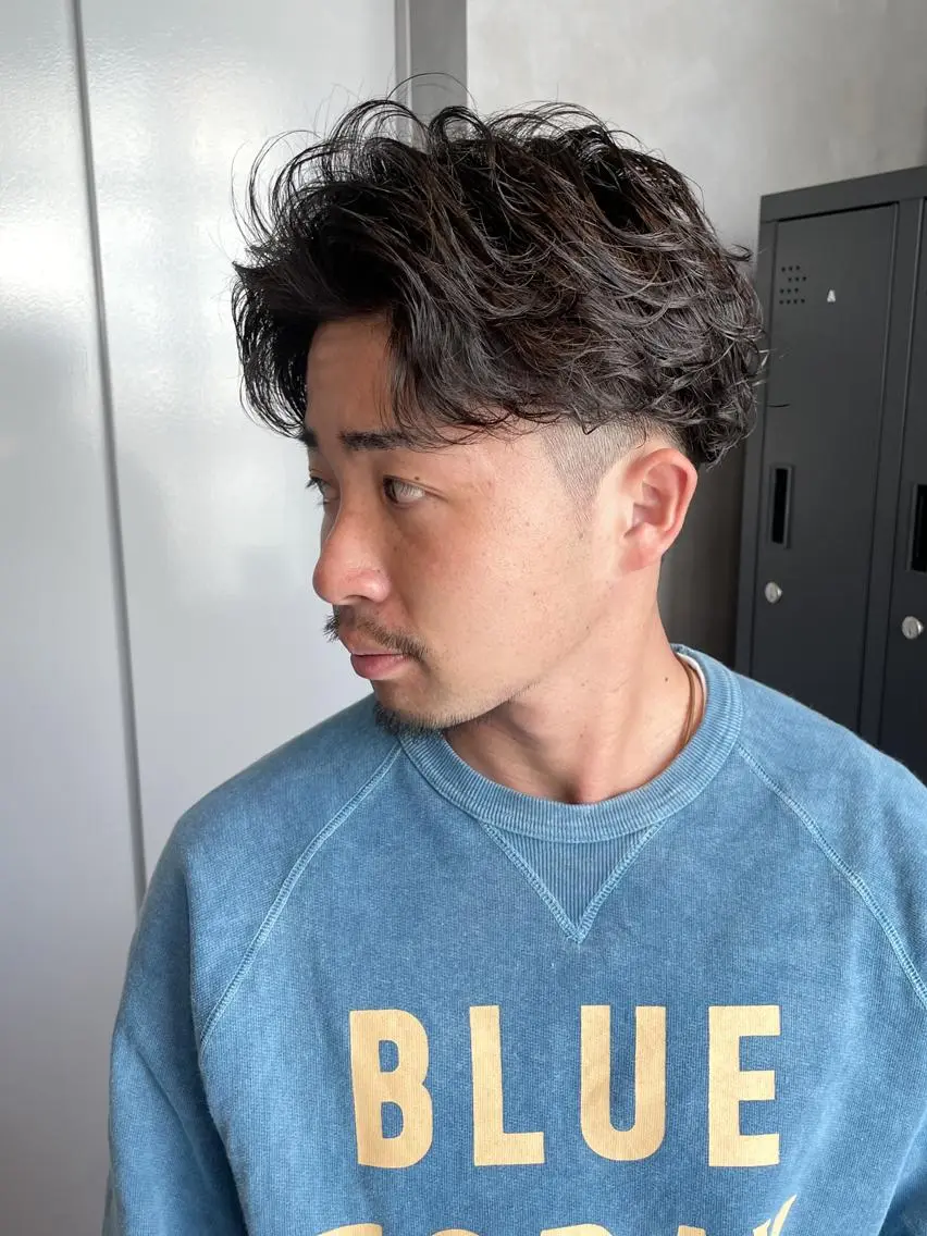 パーマ メンズ メンズハイライト メンズインナーカラー 髪質改善 BUCKS【天王寺】 バックス【駅30秒】のヘアスタイル