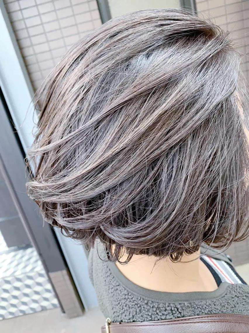 ショート カラー ハイライトカラー ハイライト 【完全マンツー 恵比寿】佐藤 翔のヘアスタイル