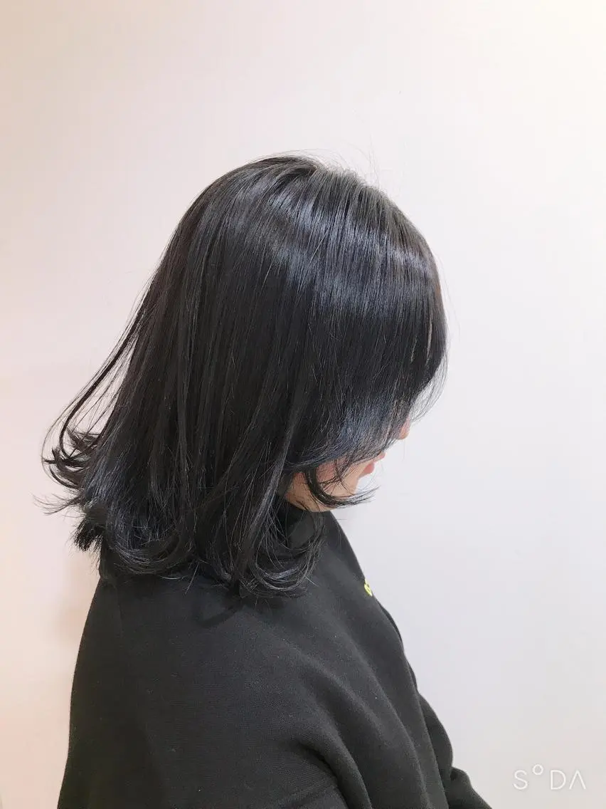ミディアム カラー レイヤー／似合わせ TAKUYAのヘアスタイル