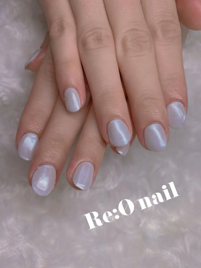 ネイル オーロラネイル 長さ出し ホワイト ハンドネイル Re:Ø nail 🩵TSUJIのネイルデザイン