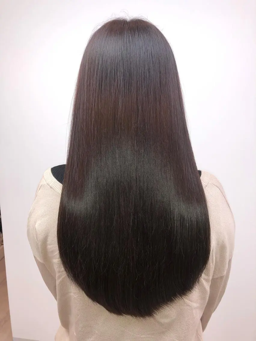 ロング カラー 髪質改善特化 ESSENCIAのヘアスタイル