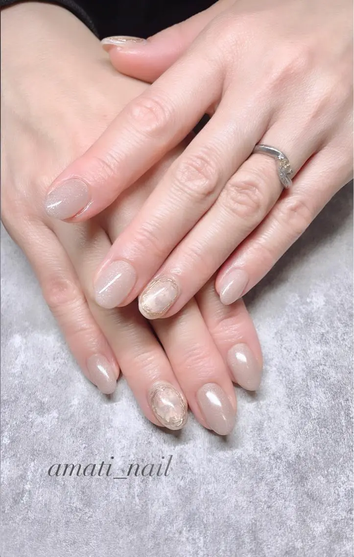 ネイル アニマル柄 マグネットネイル ミラーネイル ニュアンスネイル ワンカラーネイル ハンドネイル amati_nail TAKAKOのネイルデザイン