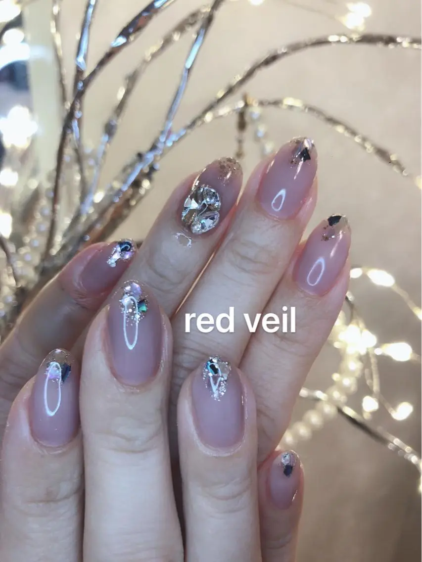 ミディアム ネイル 長さ出し専門 nynaのネイルデザイン