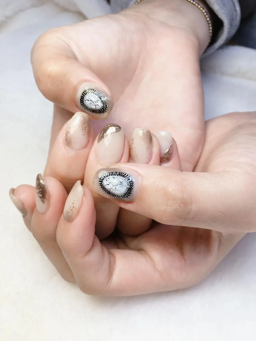 ネイル アートネイル ストーンネイル ハンドネイル kipinail 川﨑えりかのネイルデザイン